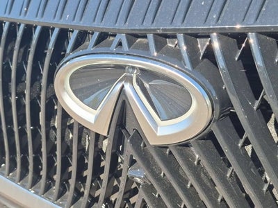 2027 INFINITI QX80 LUXE