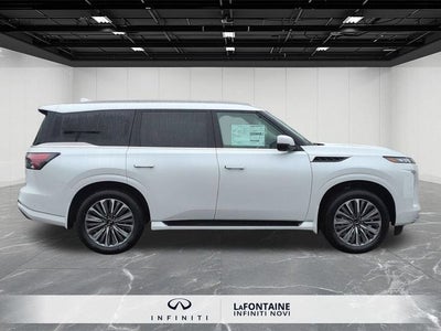 2027 INFINITI QX80 LUXE