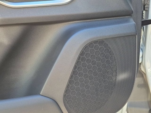 2027 INFINITI QX80 LUXE