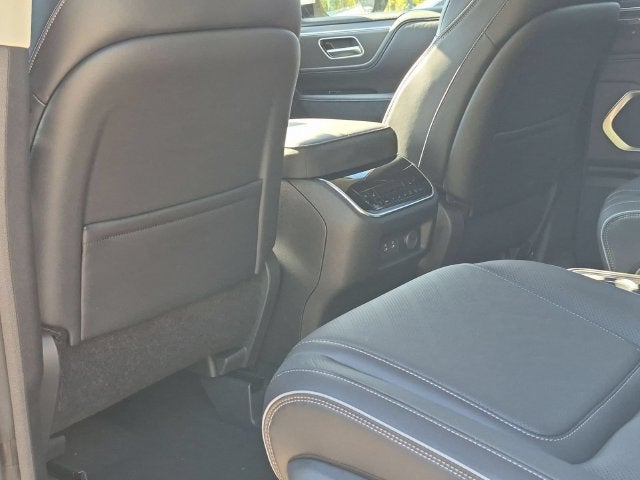 2027 INFINITI QX80 LUXE