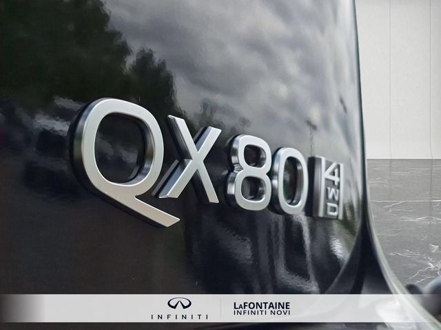 2027 INFINITI QX80 LUXE