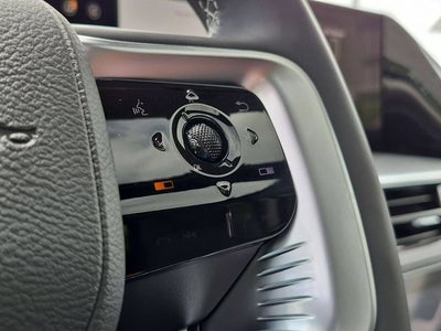 2027 INFINITI QX80 LUXE