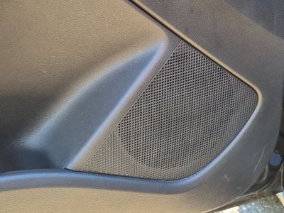 2017 INFINITI QX30 Premium