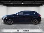 2017 INFINITI QX30 Premium