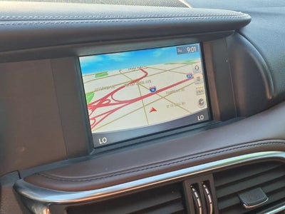 2017 INFINITI QX30 Premium