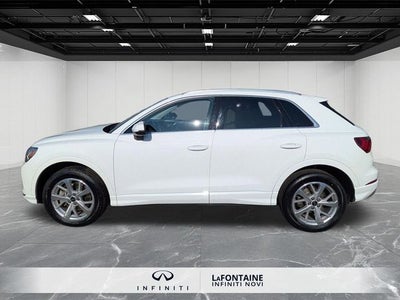 2023 Audi Q3 Premium quattro