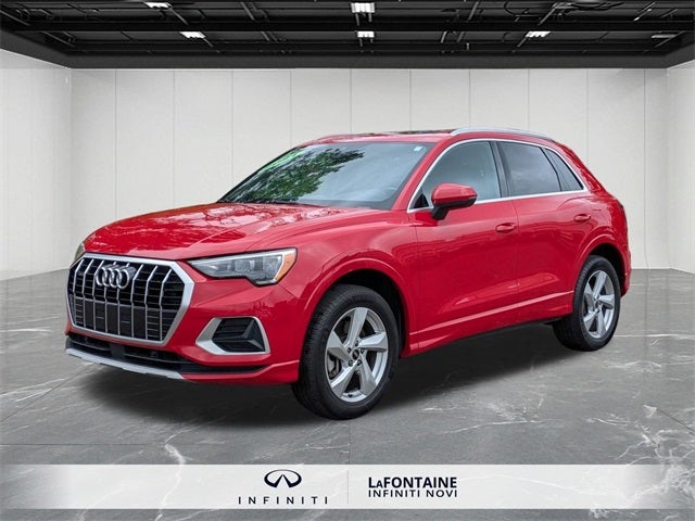 2021 Audi Q3 Premium quattro