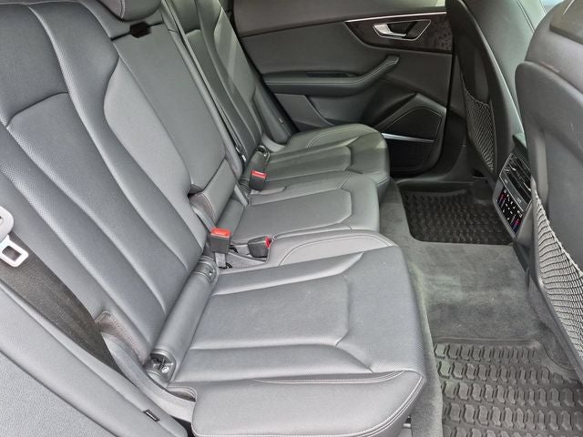 2022 Audi Q8 55 Premium Plus quattro