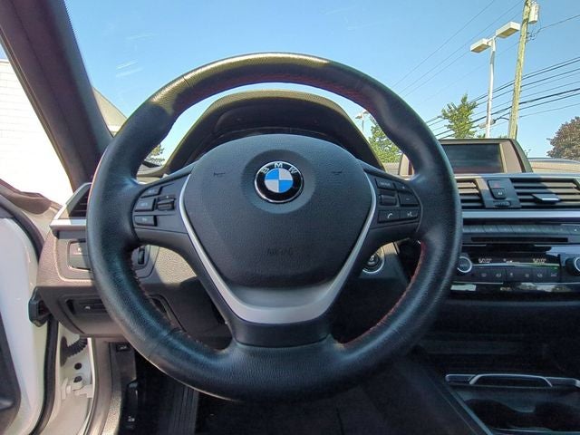 2018 BMW 3 Series 330i xDrive