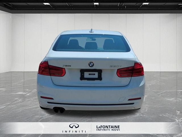 2018 BMW 3 Series 330i xDrive