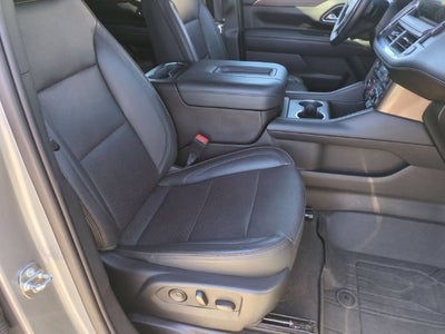 2023 Chevrolet Suburban High Country