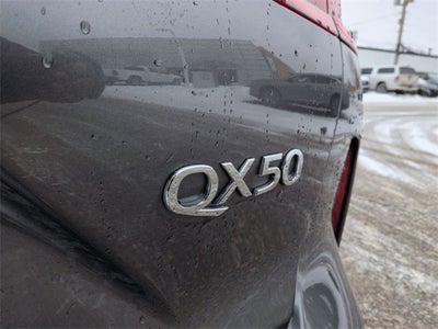 2022 INFINITI QX50 ESSENTIAL