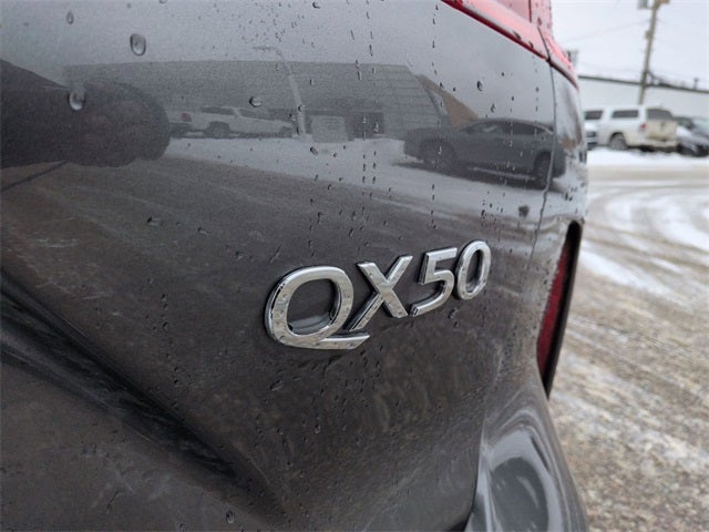 2022 INFINITI QX50 ESSENTIAL