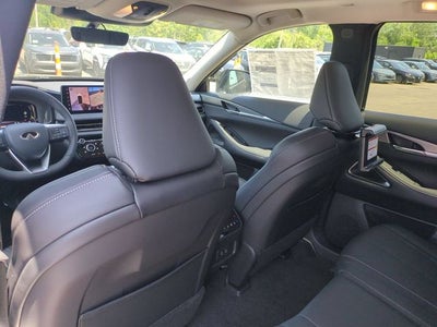 2027 INFINITI QX60 LUXE