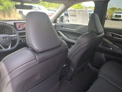 2027 INFINITI QX60 LUXE