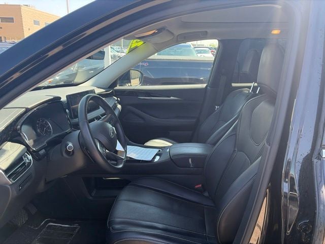 2023 INFINITI QX60 PURE
