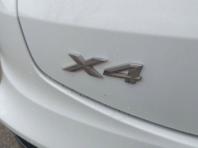 2021 BMW X4 xDrive30i