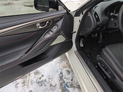 2022 INFINITI Q60 Red Sport 400