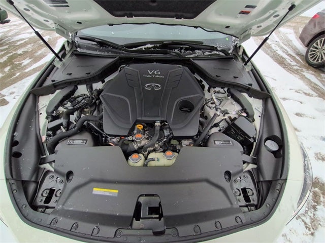 2022 INFINITI Q60 Red Sport 400