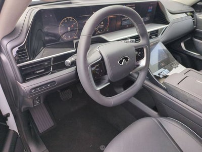 2027 INFINITI QX80 LUXE