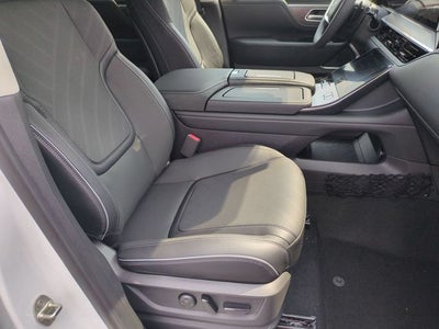 2027 INFINITI QX80 LUXE