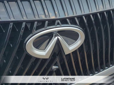 2027 INFINITI QX80 LUXE