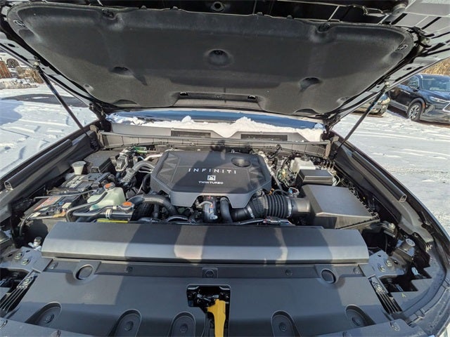 2026 INFINITI QX80 LUXE