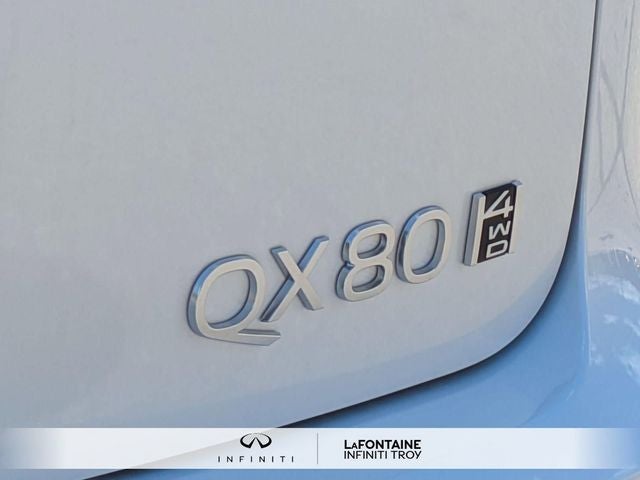 2026 INFINITI QX80 LUXE