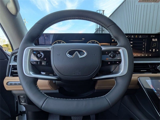 2026 INFINITI QX80 LUXE