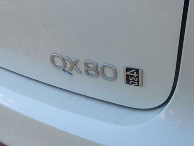 2027 INFINITI QX80 LUXE
