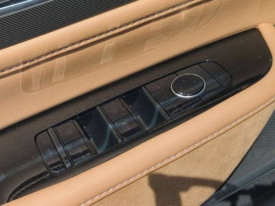 2027 INFINITI QX80 LUXE