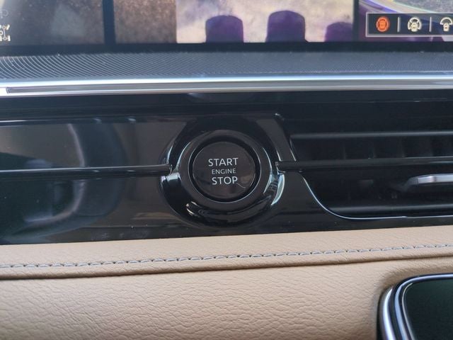 2027 INFINITI QX80 LUXE