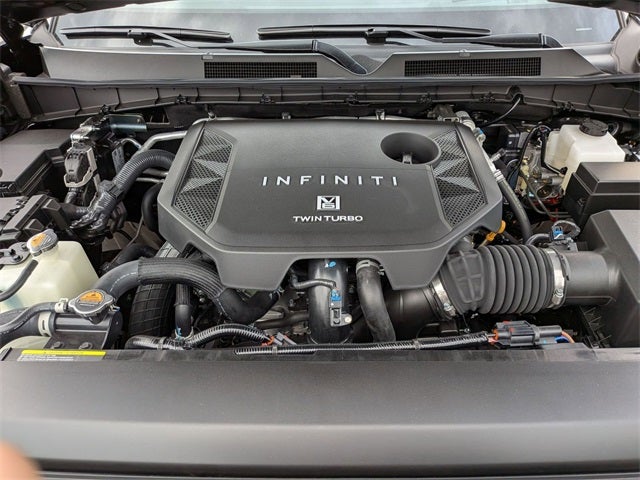 2026 INFINITI QX80 LUXE