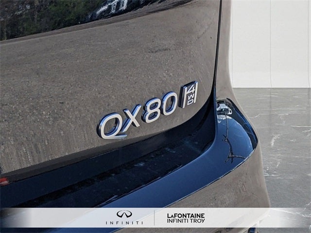 2026 INFINITI QX80 LUXE