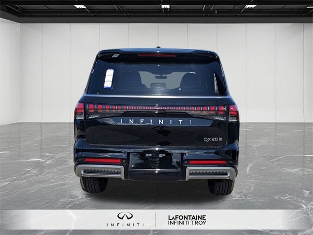 2026 INFINITI QX80 LUXE