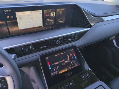2027 INFINITI QX80 LUXE