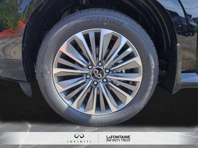 2027 INFINITI QX80 LUXE