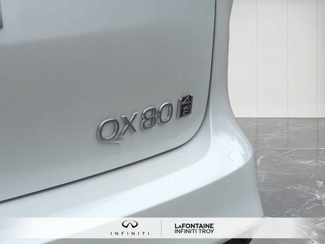 2027 INFINITI QX80 LUXE