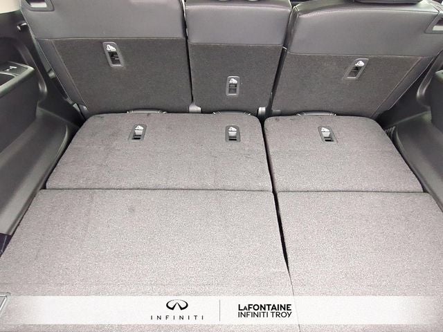 2027 INFINITI QX80 LUXE