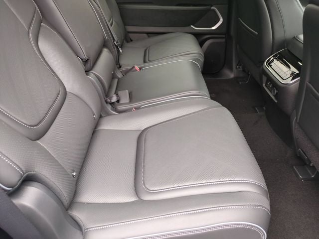2027 INFINITI QX80 LUXE