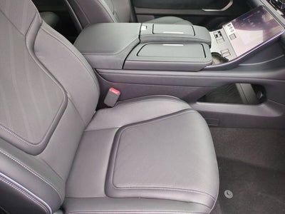 2027 INFINITI QX80 LUXE