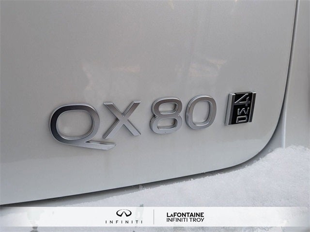 2026 INFINITI QX80 LUXE