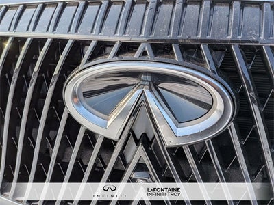 2026 INFINITI QX80 LUXE