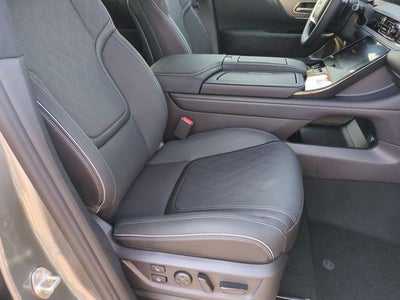2027 INFINITI QX80 AUTOGRAPH