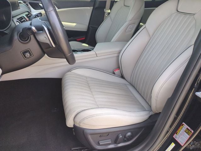 2020 Genesis G70 3.3T