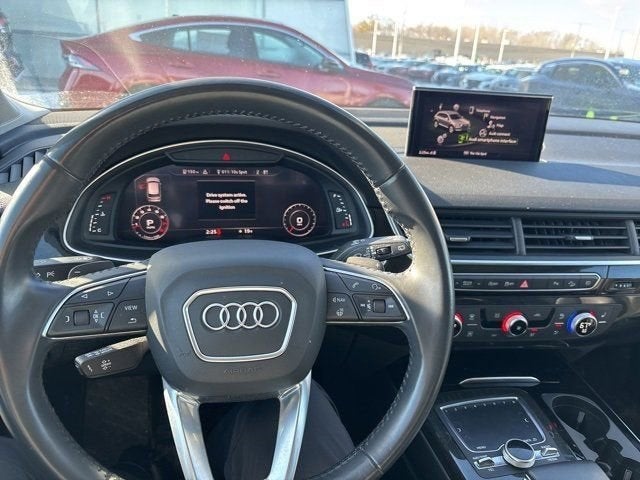 2019 Audi Q7 55 Premium Plus quattro