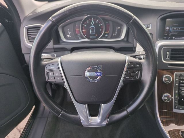2015 Volvo V60 T5 Platinum