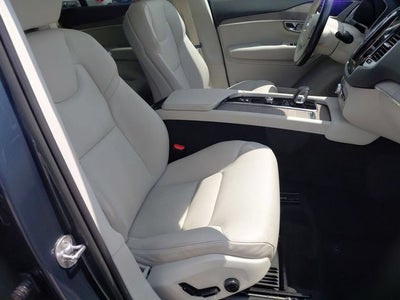 2023 Volvo XC90 B6 Plus 7-Seater