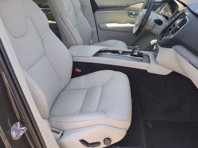 2023 Volvo XC90 B6 Plus 7-Seater