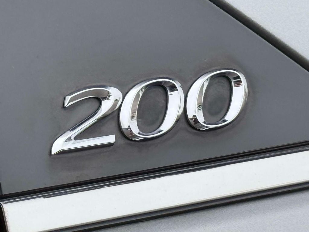 2012 Chrysler 200 LX